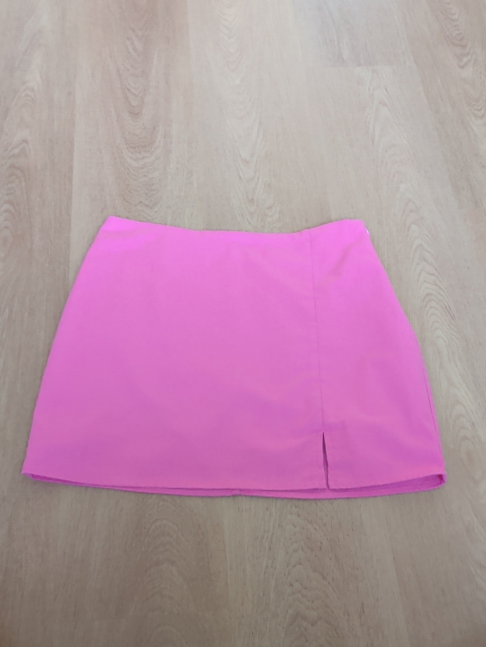 Gilli Pink Mini Skirt with Small Front Slit - Linen/Cotton